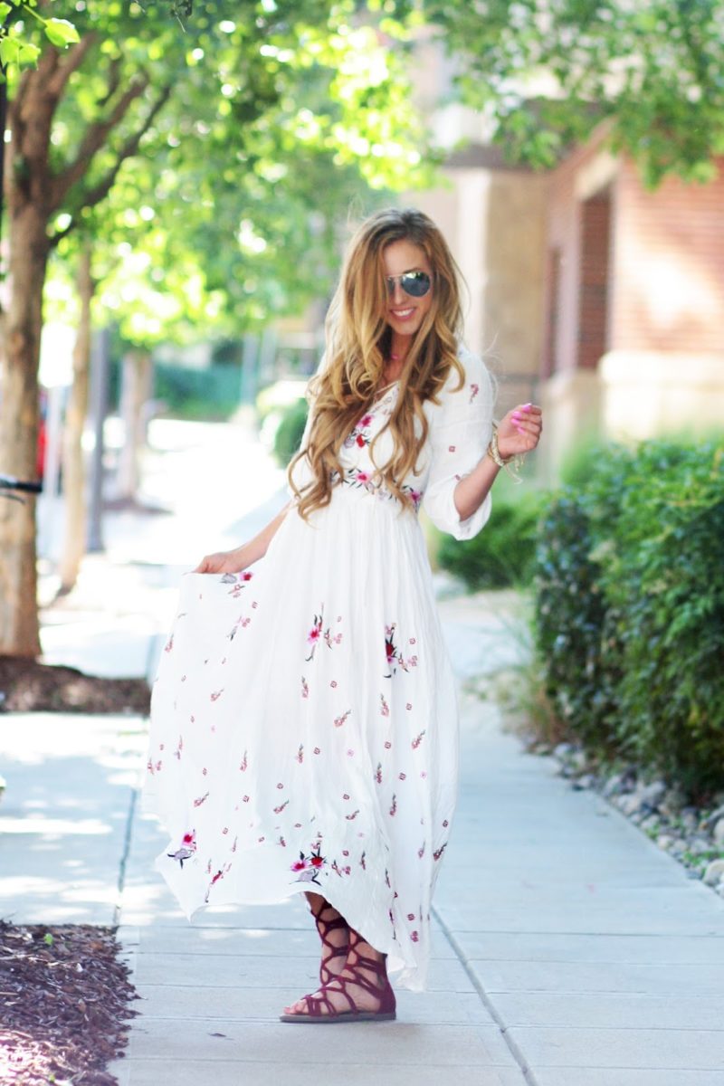 The Perfect Boho Maxi & How to Style Lace Up Sandals